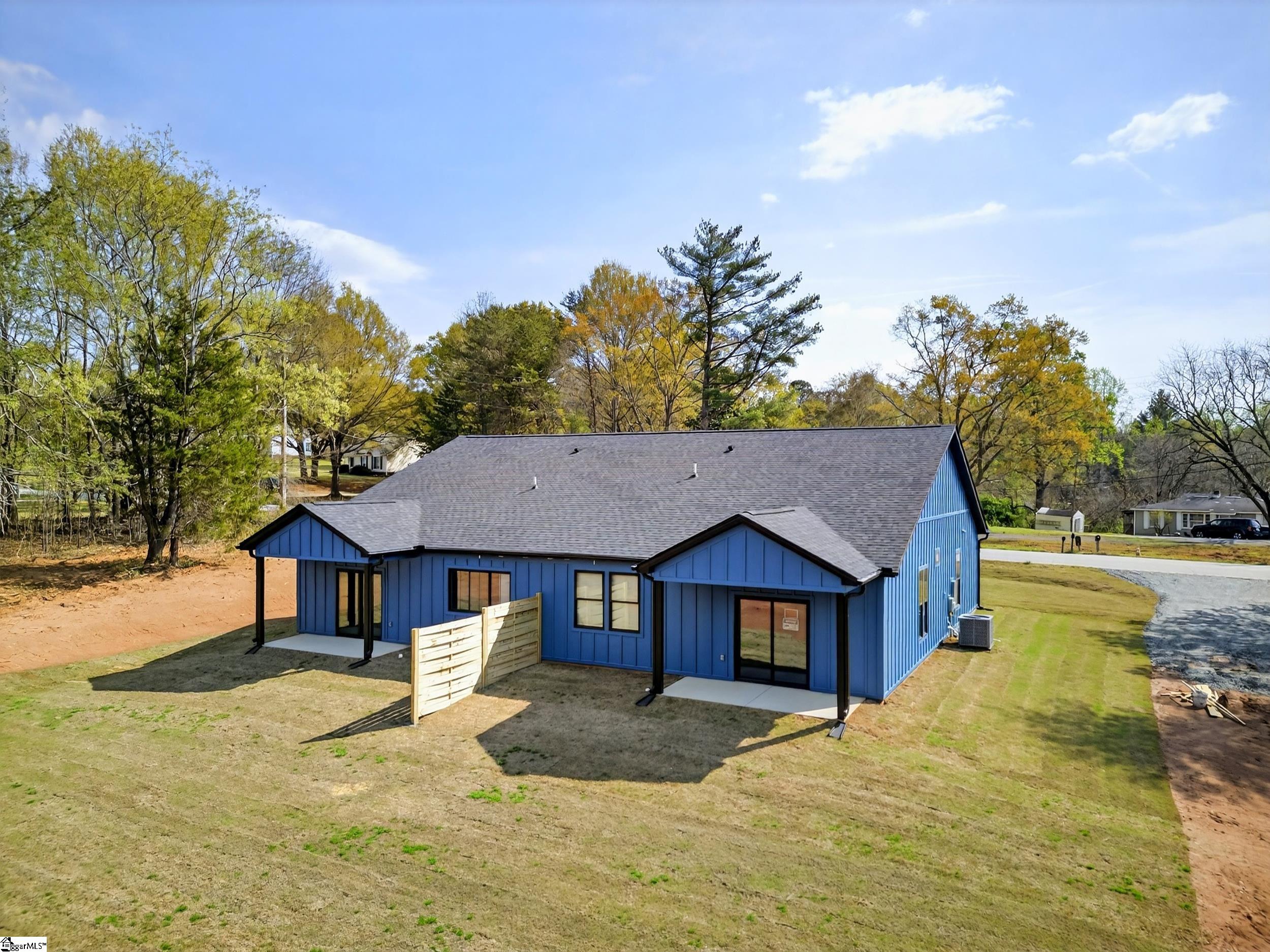 1403 Lake Bowen Dam Road Inman, SC 29349 - Photo 33 of 37