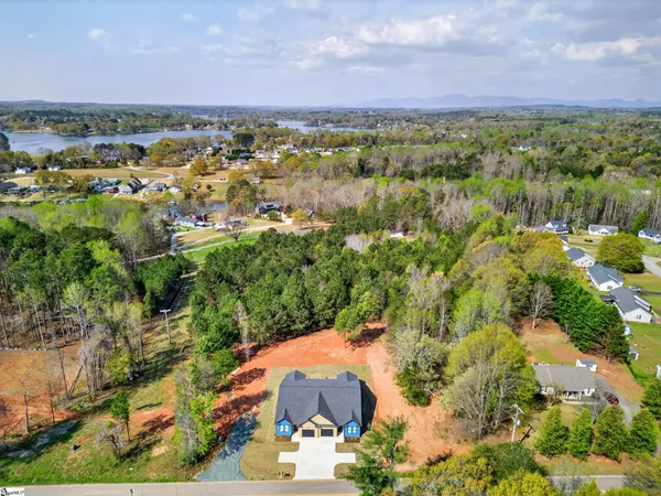 $1,850 | 1403 Lake Bowen Dam Road, Inman, SC 29349