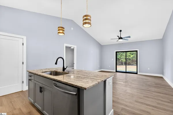 $1,850 | 1403 Lake Bowen Dam Road, Inman, SC 29349