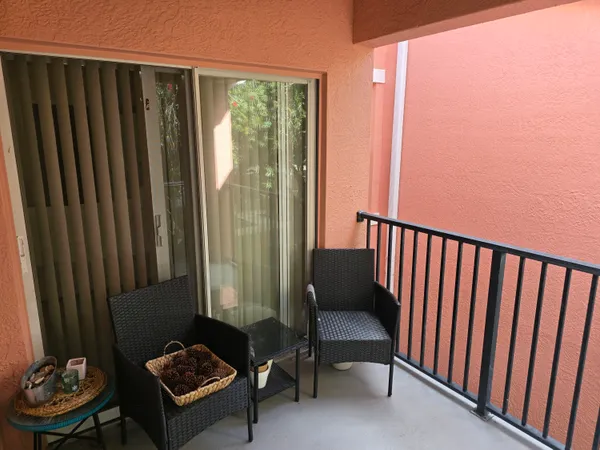 $265,000 | 144 Southwest Peacock Boulevard, Unit 23201, Port St. Lucie, FL 34986