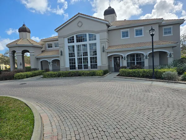 $265,000 | 144 Southwest Peacock Boulevard, Unit 23201, Port St. Lucie, FL 34986