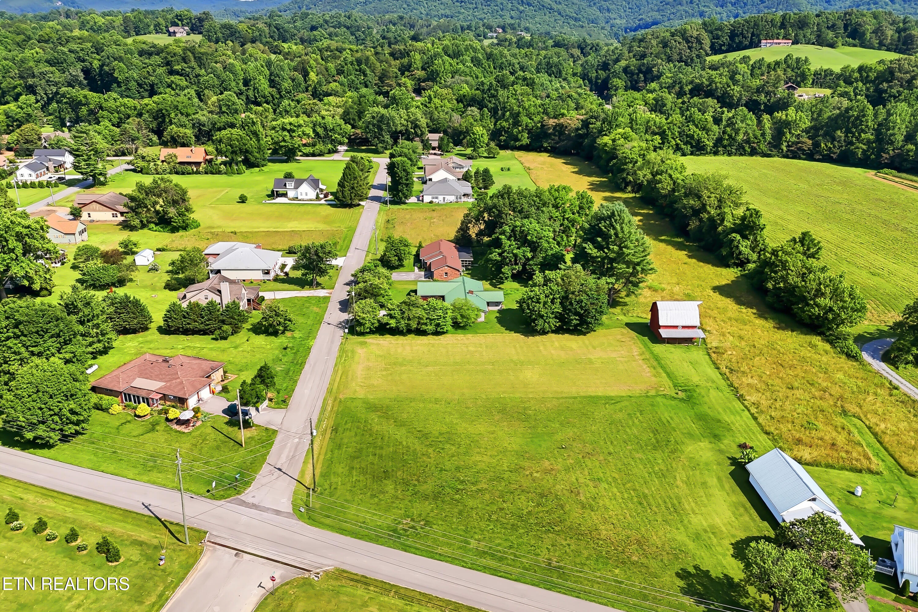 327 Sandy Lane Townsend, TN 37882 - Photo 42 of 53 FINAL-38