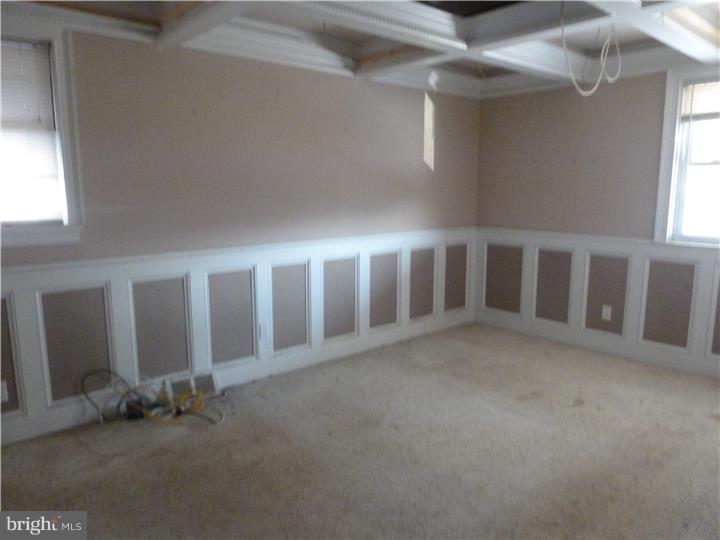 8937 Blue Grass Road Philadelphia, PA 19152 - Photo 4 of 11 Bedroom - Main