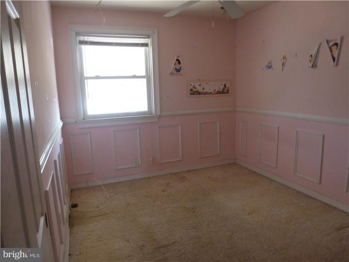 8937 Blue Grass Road Philadelphia, PA 19152 - Photo 5 of 11 Bedroom 2