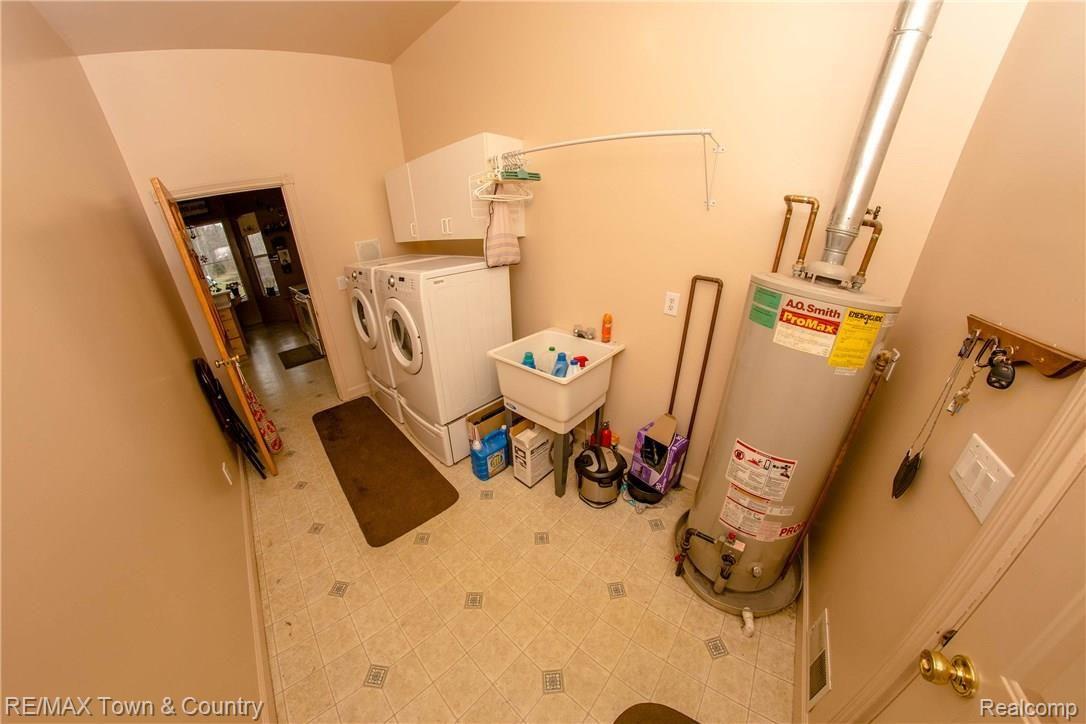 8041 West Frances Road Flushing, MI 48433 - Photo 46 of 72 43.jpg