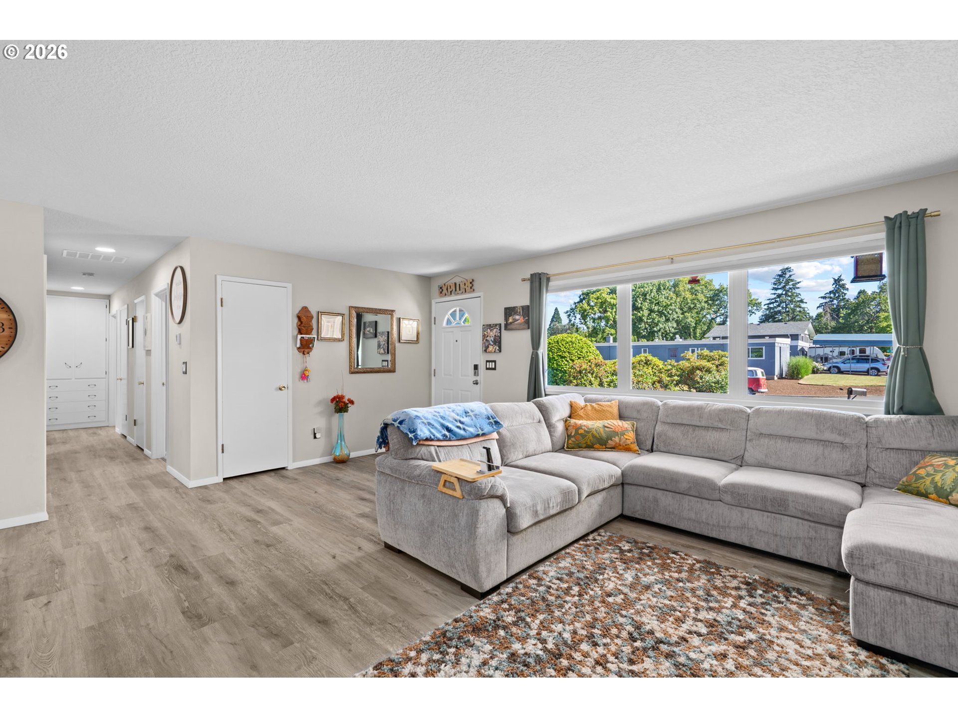 18385 Southwest Division Street Beaverton, OR 97078 - Photo 6 of 22