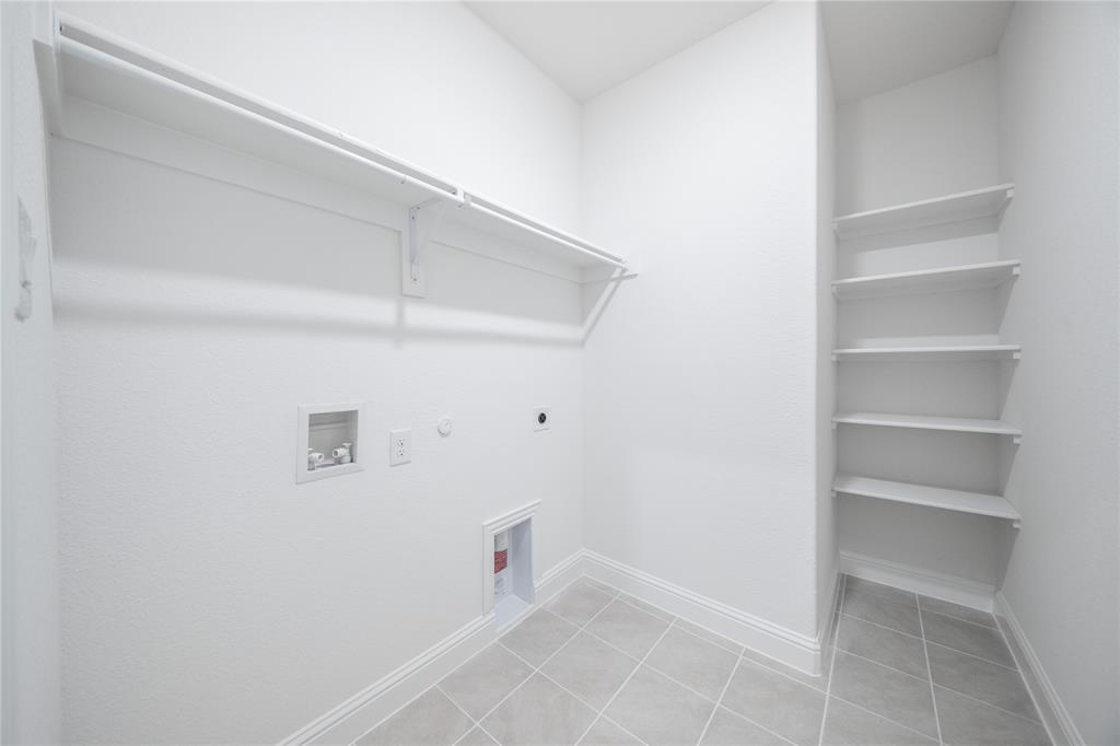 3421 Longfellow Avenue Anna, TX 75409 - Photo 22 of 34 Laundry