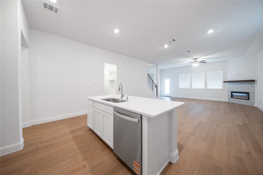 3421 Longfellow Avenue Anna, TX 75409 - Photo 5 of 34 Kitchen