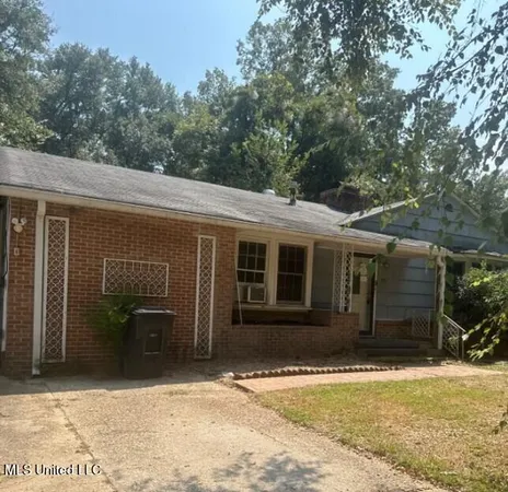 $74,000 | 102 Evelyn Street, Vicksburg, MS 39180