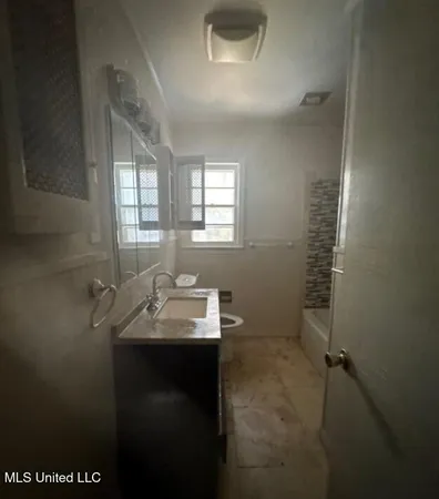 $74,000 | 102 Evelyn Street, Vicksburg, MS 39180