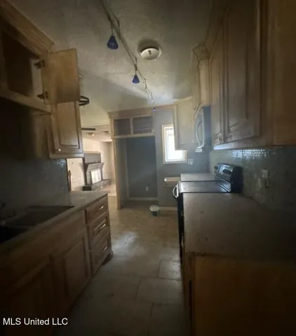 $85,500 | 102 Evelyn Street, Vicksburg, MS 39180