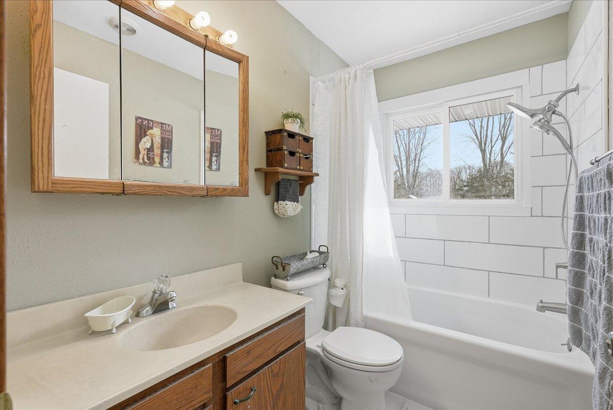 886 50th Avenue Clear Lake, WI 54005 - Photo 11 of 26