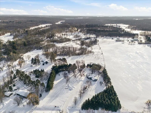 $325,000 | 886 50th Avenue, Clear Lake, WI 54005