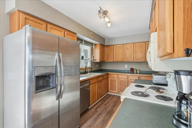 $325,000 | 886 50th Avenue, Clear Lake, WI 54005