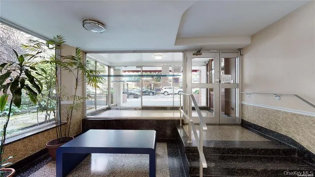 $258,000 | 33-46 92nd Street, Unit 3M | Jackson Heights