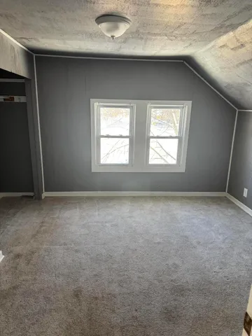 $1,175 | 1802 West Keefe Avenue, Milwaukee, WI 53206