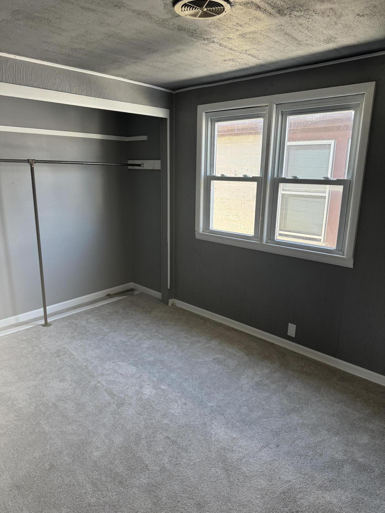 1802 West Keefe Avenue Milwaukee, WI 53206 - Photo 10 of 15 Bedroom