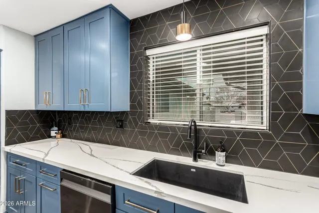 $640,000 | 19630 North 18th Drive, Phoenix, AZ 85027