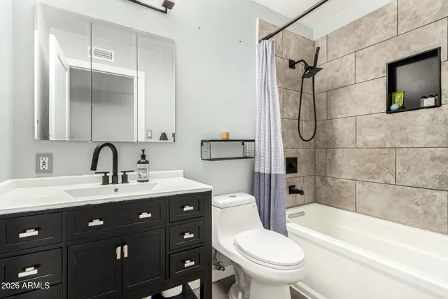 $640,000 | 19630 North 18th Drive, Phoenix, AZ 85027