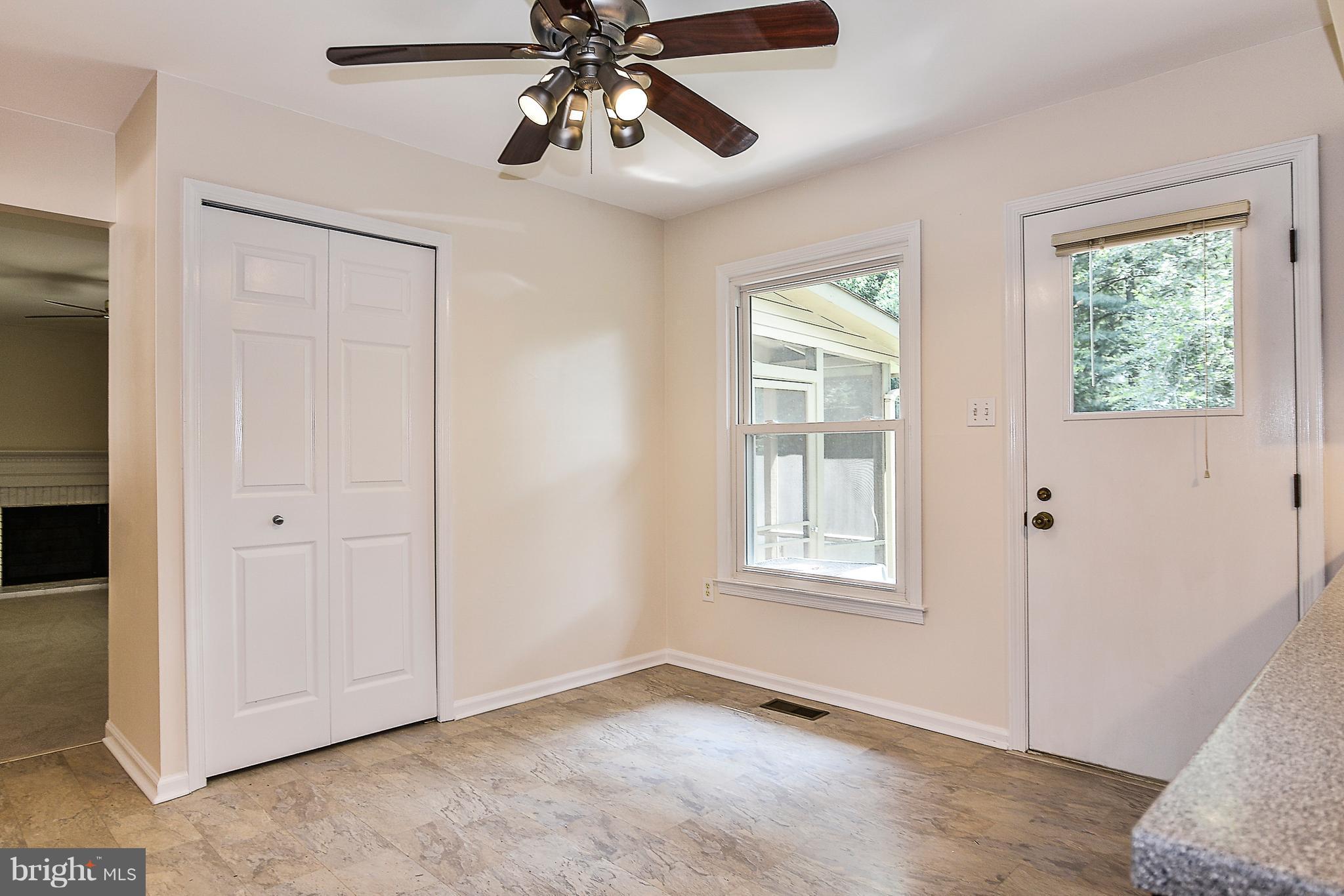 7116 Sontag Way Springfield, VA 22153 - Photo 18 of 30 Breakfast Room