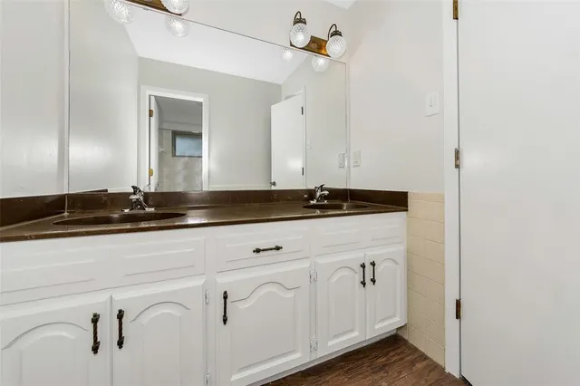 $325,000 | 1631 Idlewood Drive, Sherman, TX 75092