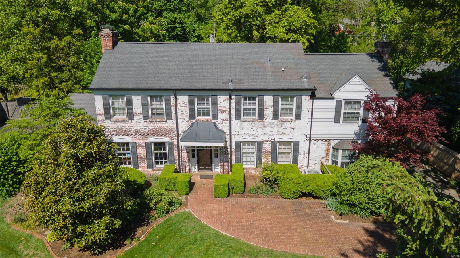 7 Willow Hill Road Ladue, MO 63124 - Photo 2 of 58 Gallery Image 2