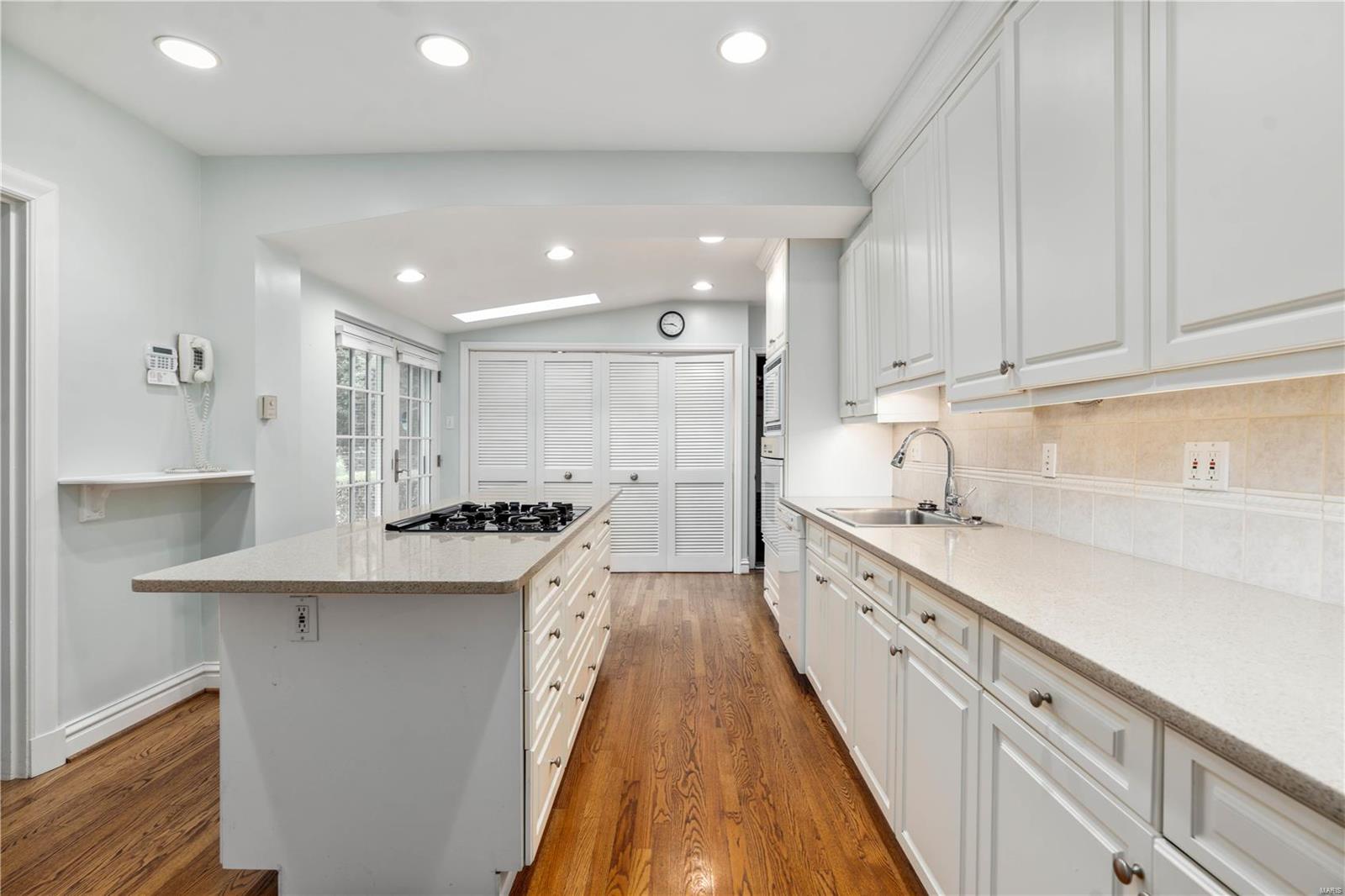7 Willow Hill Road Ladue, MO 63124 - Photo 23 of 58 Gallery Image 23
