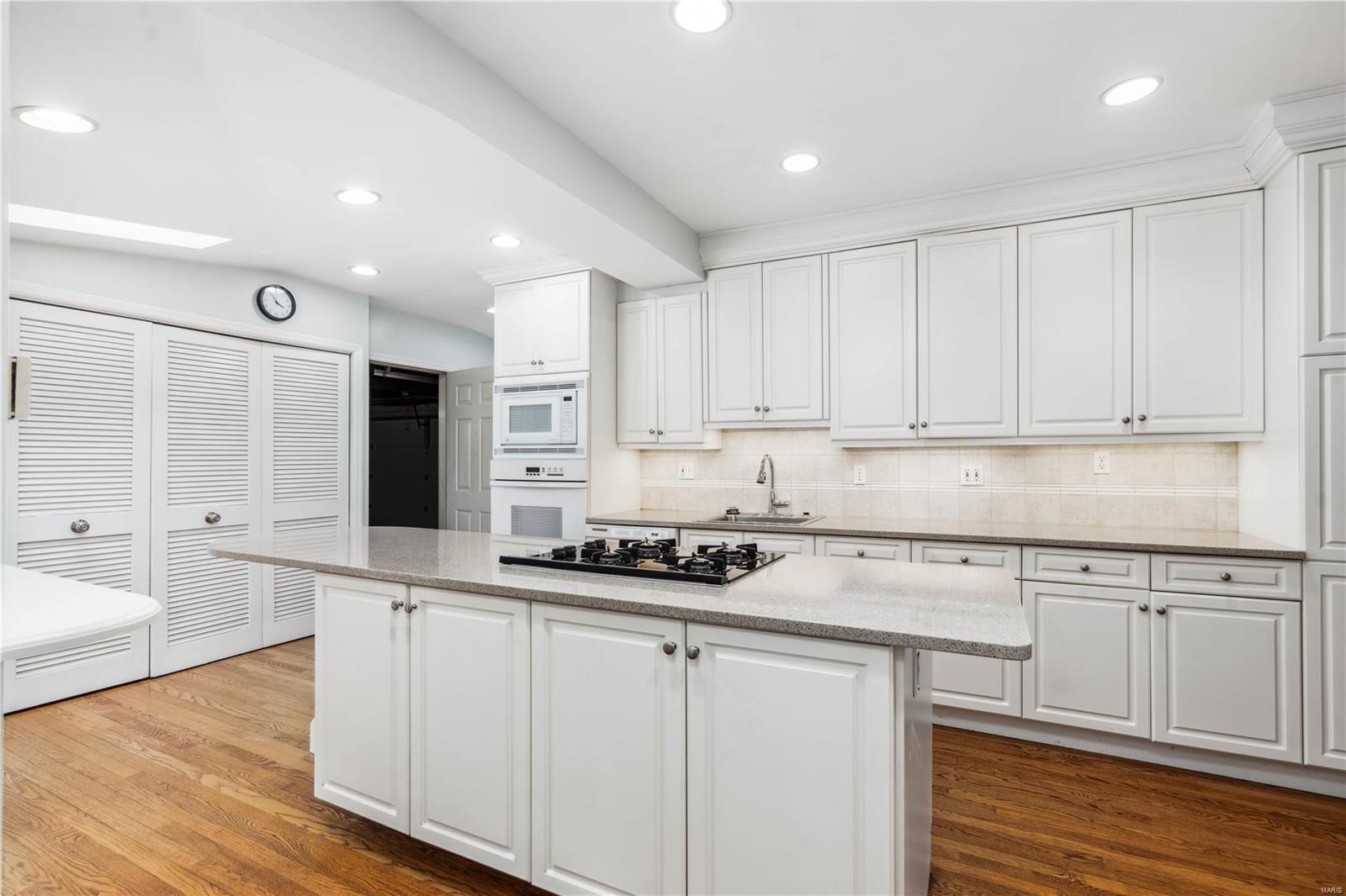 7 Willow Hill Road Ladue, MO 63124 - Photo 30 of 58 Gallery Image 30