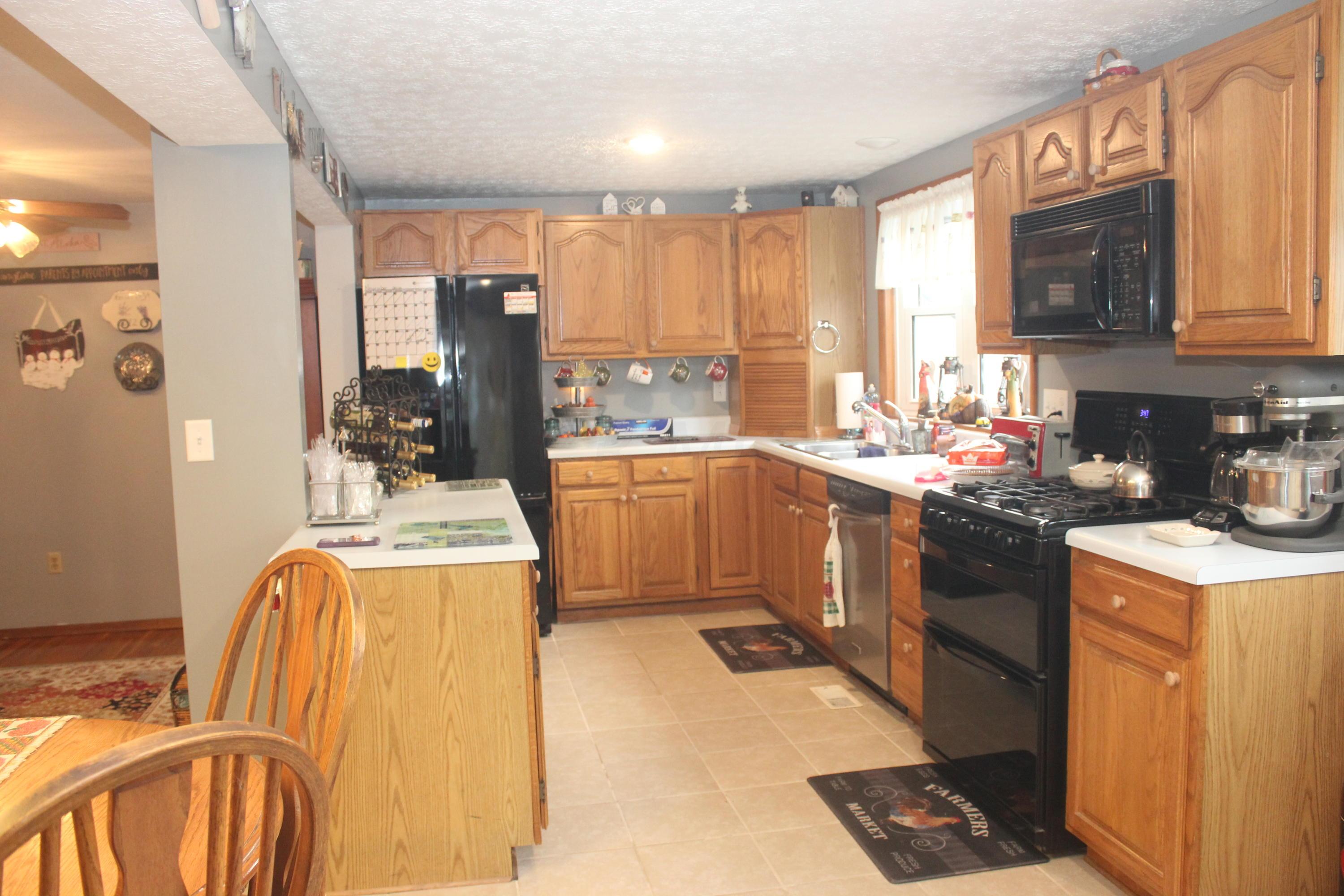 1601 River Bend Road Columbus, OH 43223 - Photo 14 of 66 Gallery Image 14