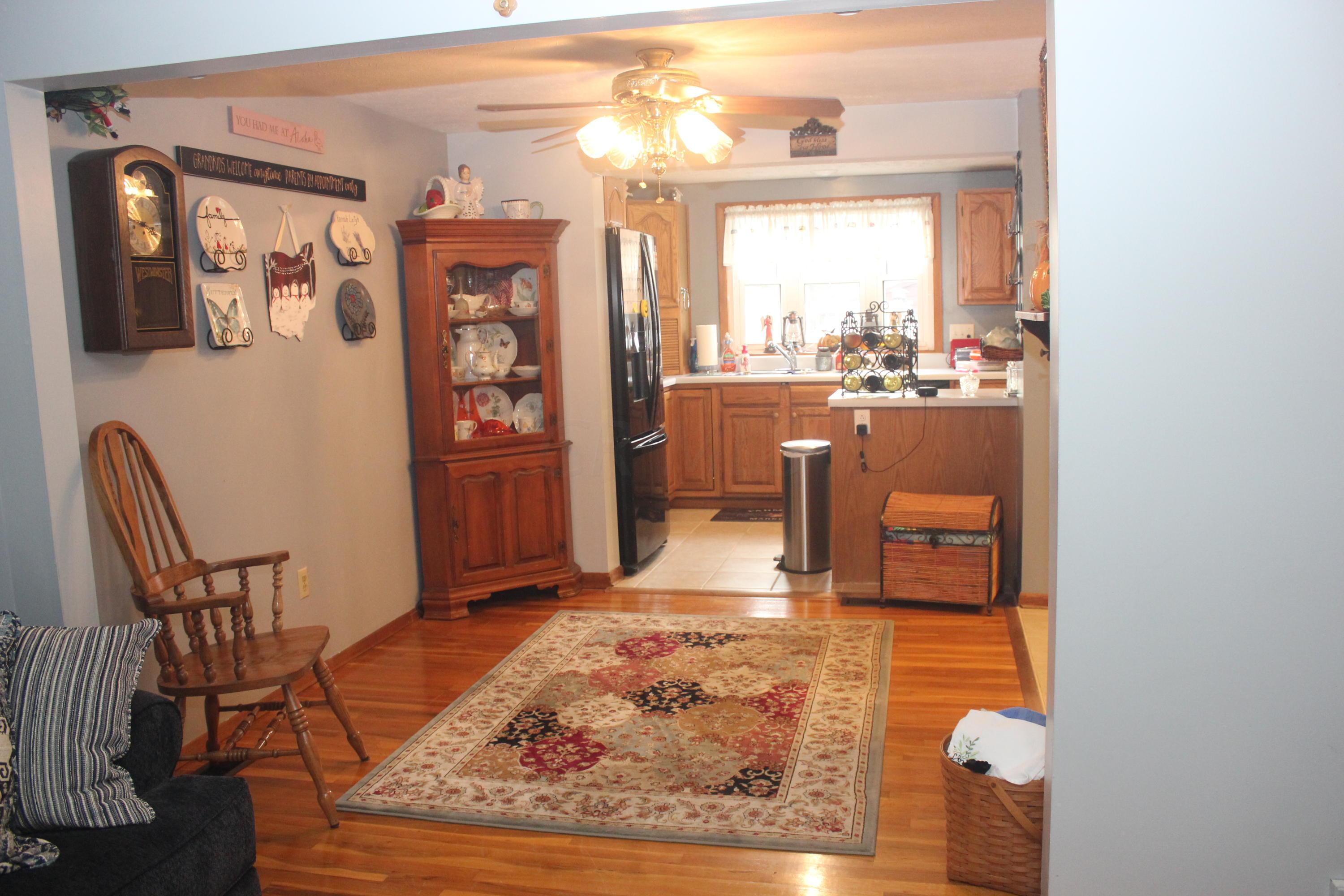 1601 River Bend Road Columbus, OH 43223 - Photo 6 of 66 Gallery Image 6