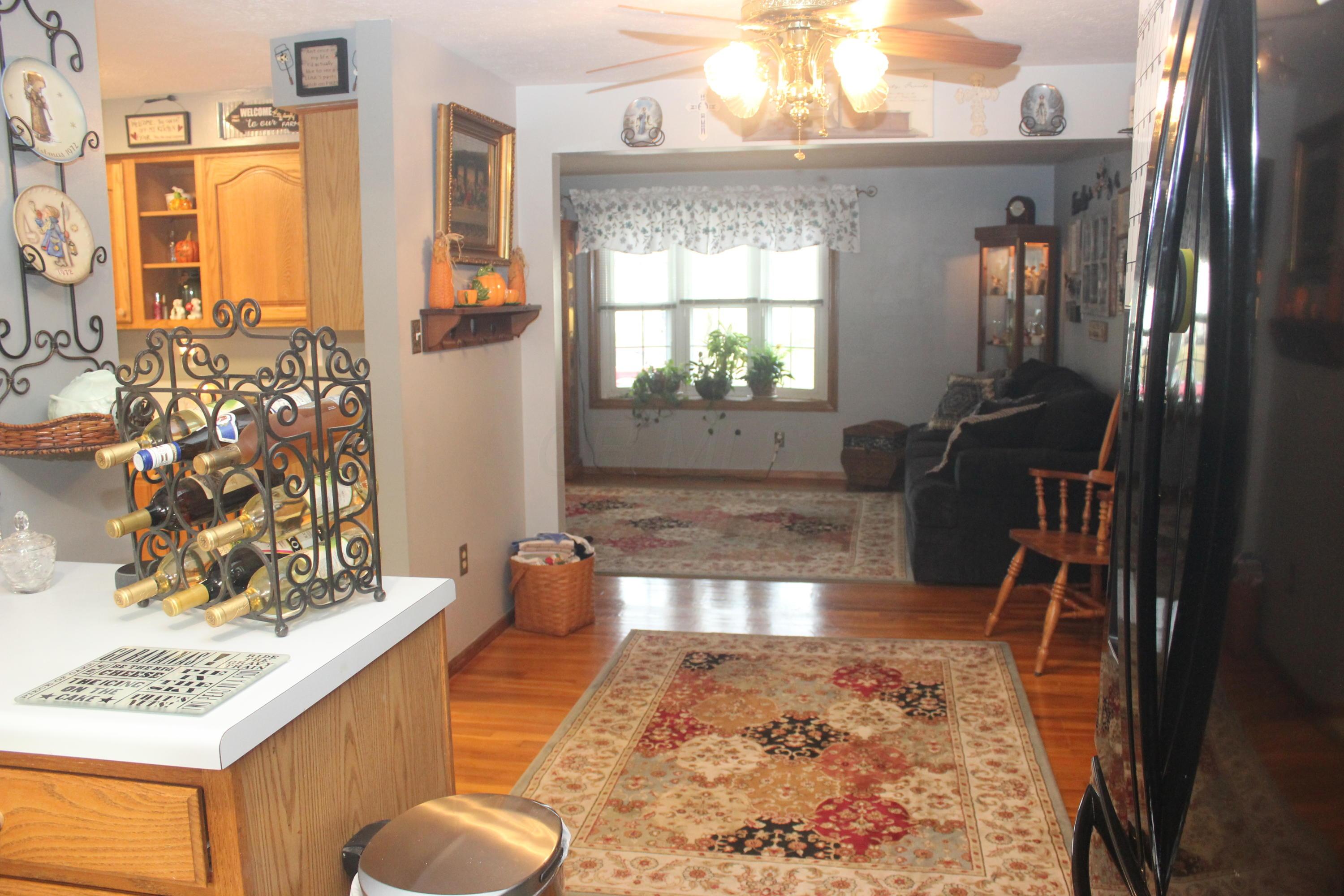 1601 River Bend Road Columbus, OH 43223 - Photo 10 of 66 Gallery Image 10