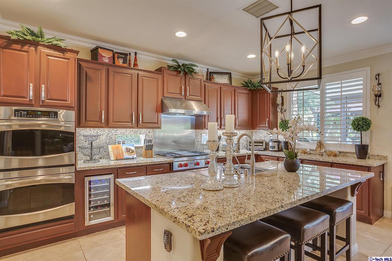 4368 Countrydale Road Riverside, CA 92505 - Photo 12 of 39
