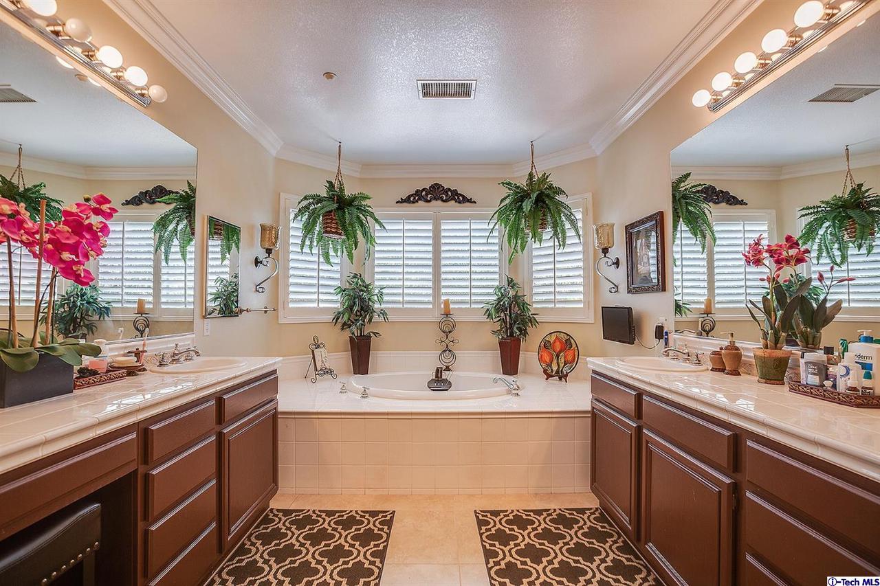 4368 Countrydale Road Riverside, CA 92505 - Photo 19 of 39