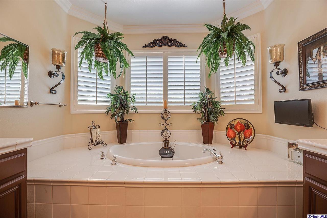 4368 Countrydale Road Riverside, CA 92505 - Photo 21 of 39