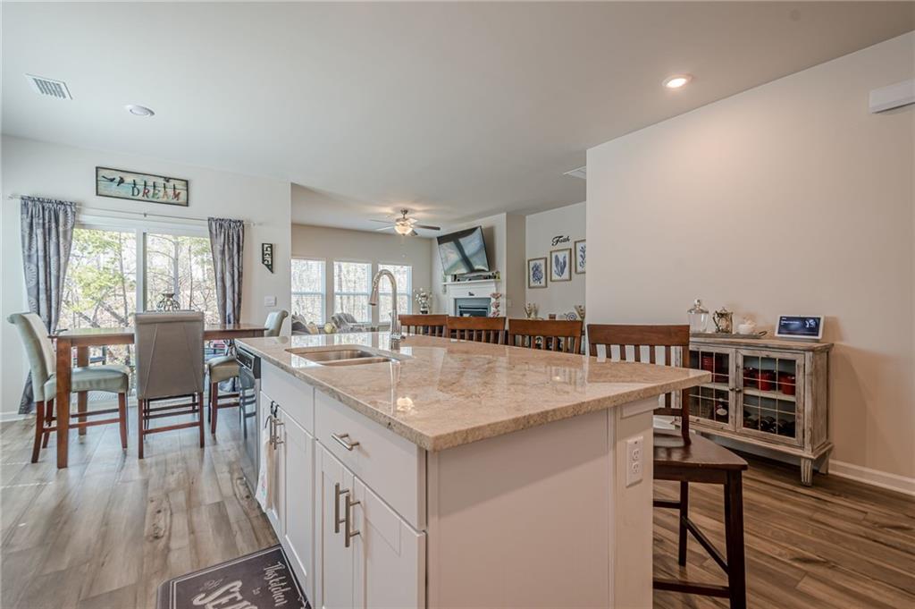 422 Murphy Avenue Canton, GA 30114 - Photo 13 of 63