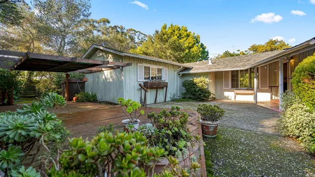 $2,590,000 | 1216 Marlborough Road, Hillsborough, CA 94010