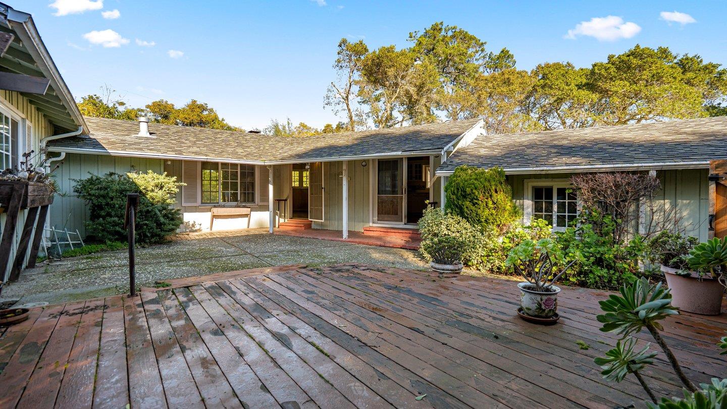 1216 Marlborough Road Hillsborough, CA 94010 - Photo 5 of 10