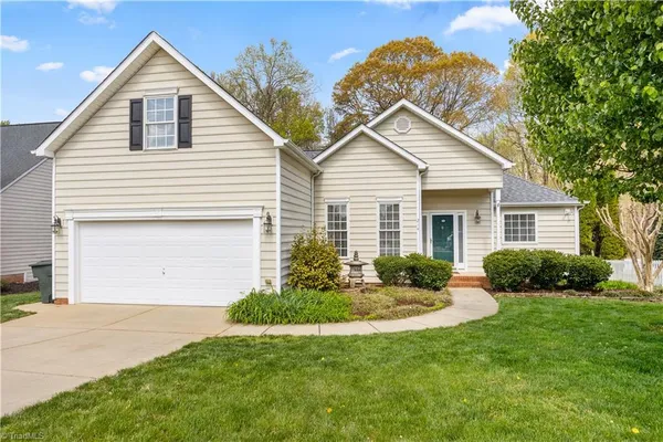 $429,500 | 214 Lucas Park Drive, Greensboro, NC 27455