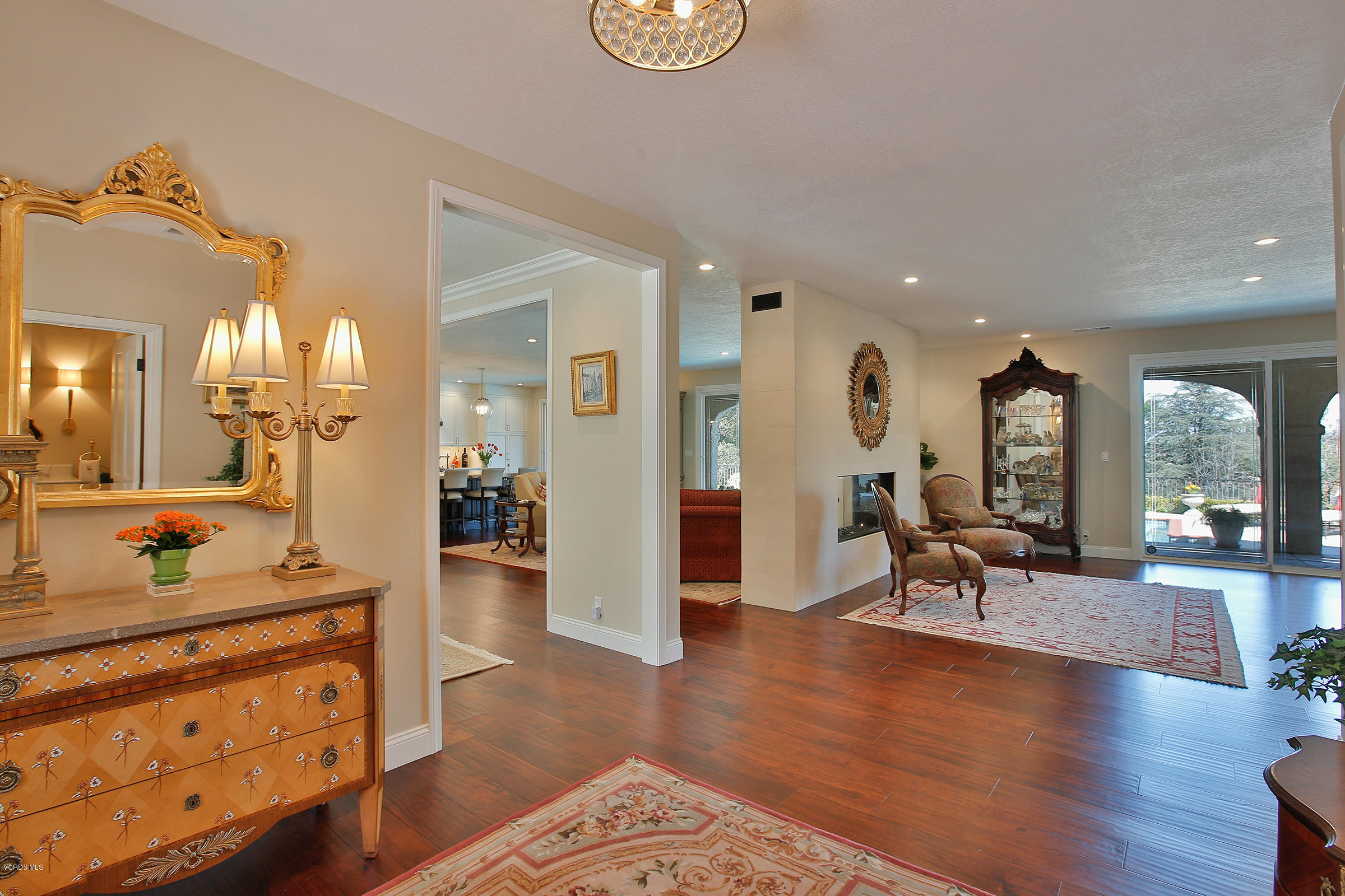 38 Inverness Road Thousand Oaks, CA 91361 - Photo 10 of 35 a living room with furniture and wooden floor