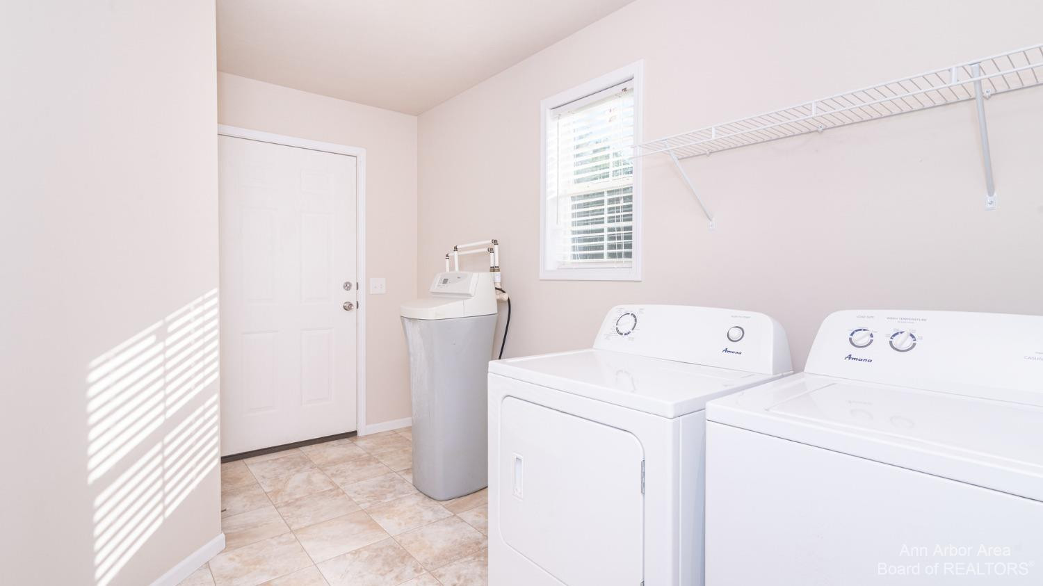 7374 Sutton Road South Lyon, MI 48178 - Photo 7 of 53 Photo 7