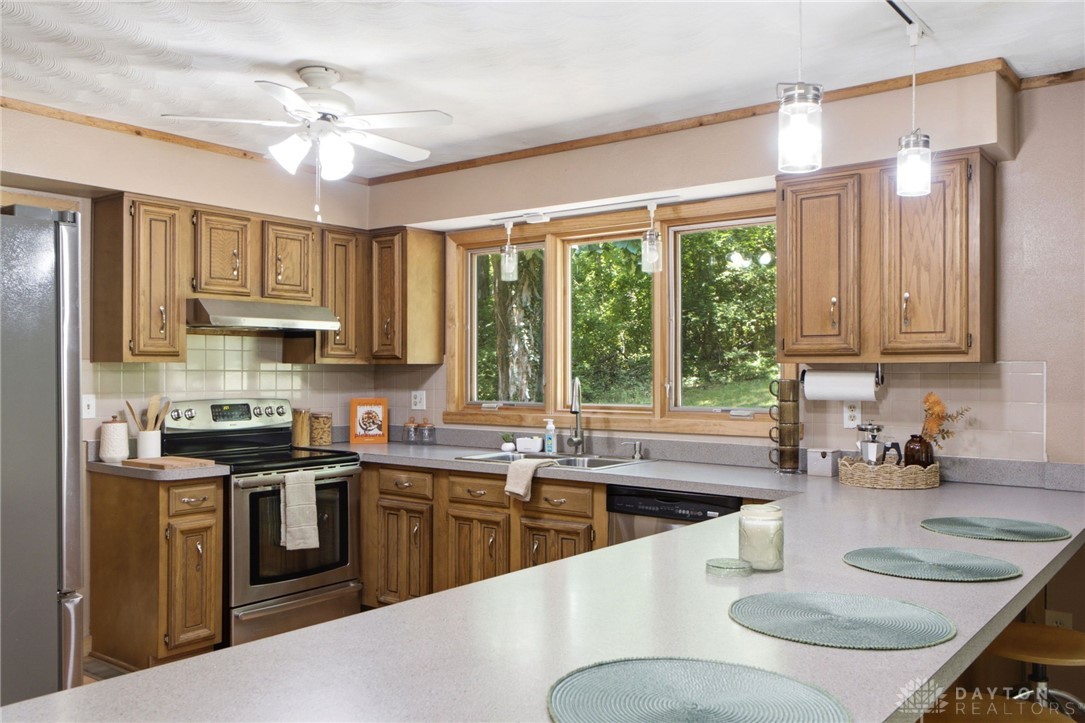 4142 Clayton Road Brookville, OH 45309 - Photo 24 of 80