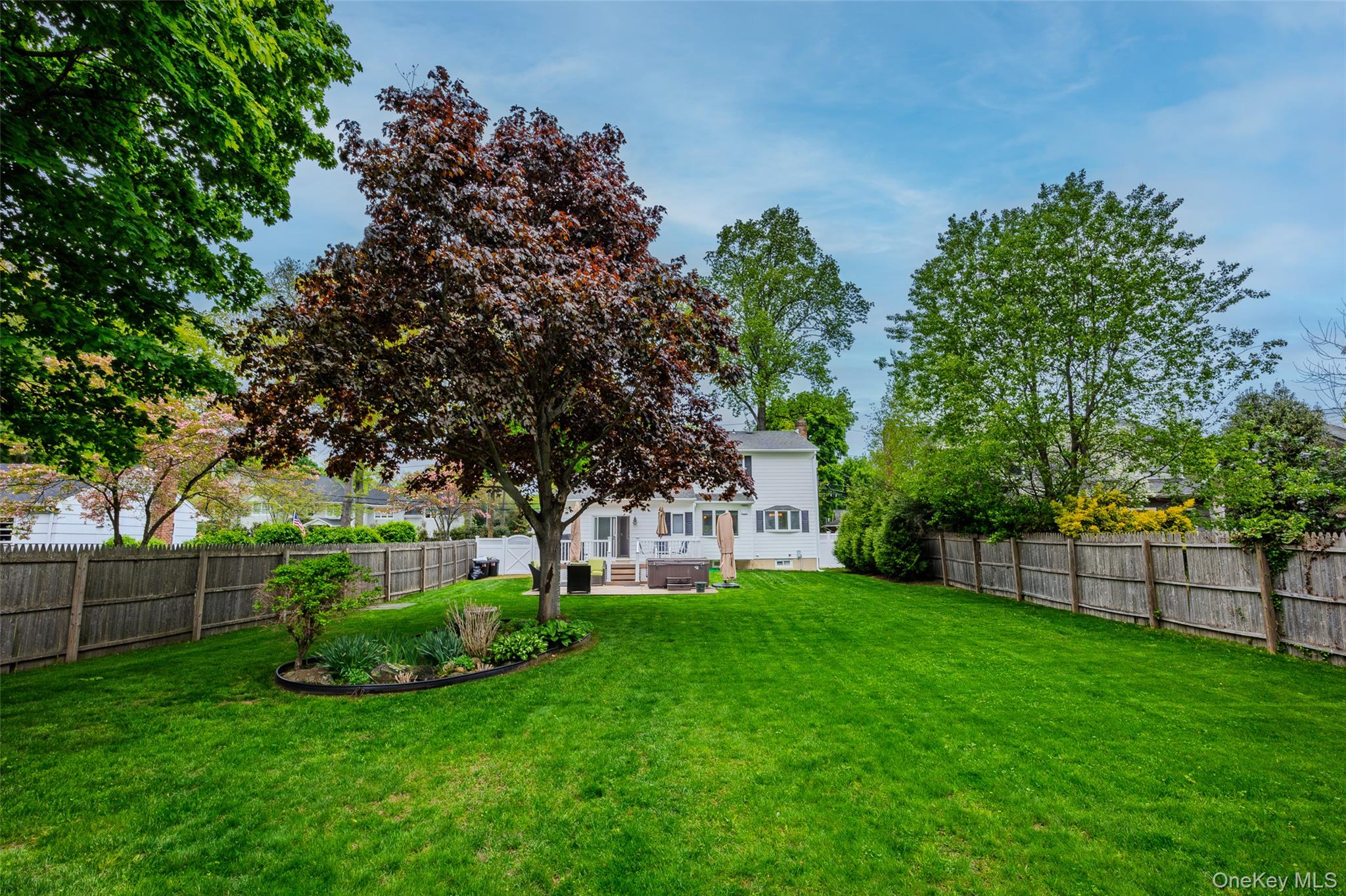 22 West Maple Road Greenlawn, NY 11740 - Photo 16 of 49