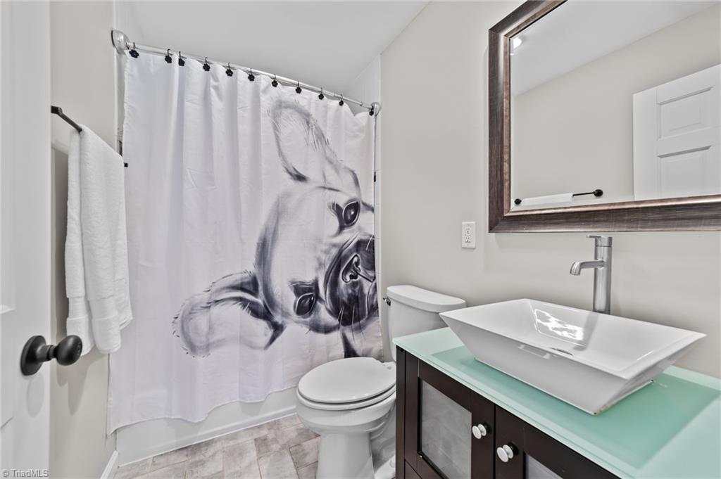 3879 Chestnut St Extension High Point, NC 27262 - Photo 21 of 39 Gallery Image 21