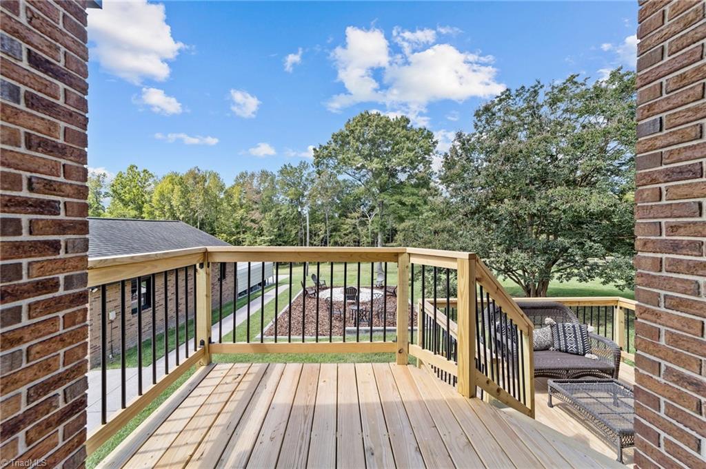 3879 Chestnut St Extension High Point, NC 27262 - Photo 33 of 39 Gallery Image 33