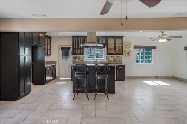 $749,000 | 400 East Buckthorn Street, Inglewood, CA 90301