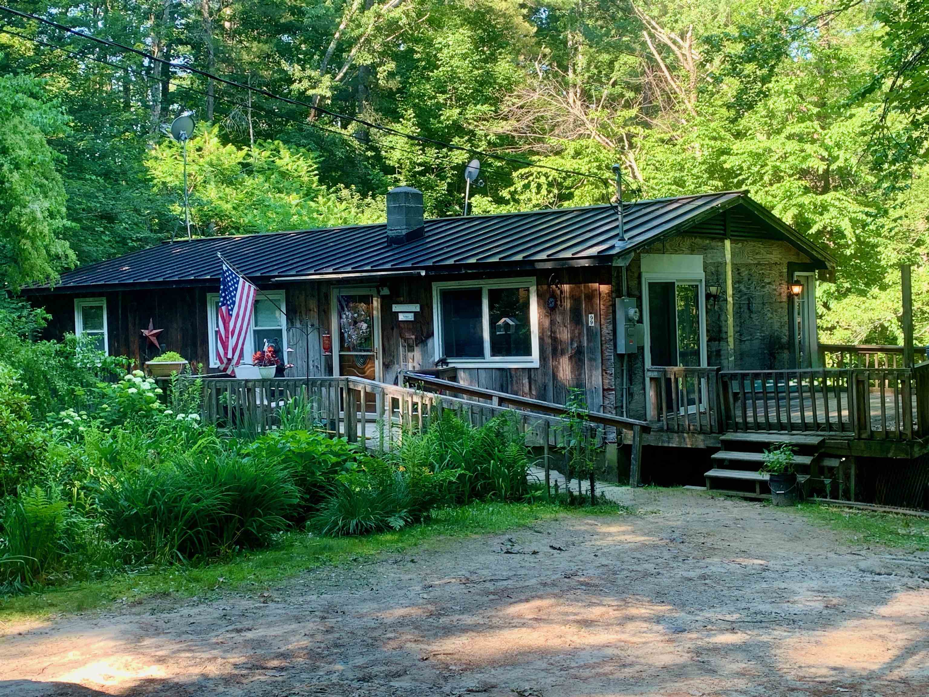 99 Hensmith Road Salisbury, NH 03268 - Photo 1 of 2