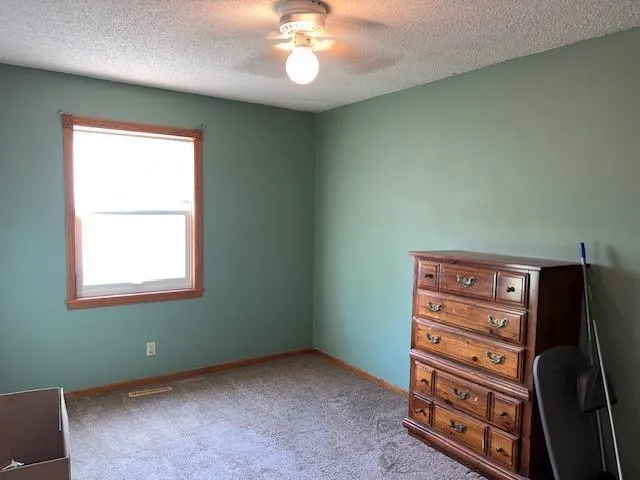 $328,000 | 1433 Glenridge Drive, Prescott, WI 54021