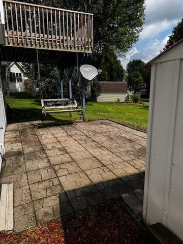 $328,000 | 1433 Glenridge Drive, Prescott, WI 54021