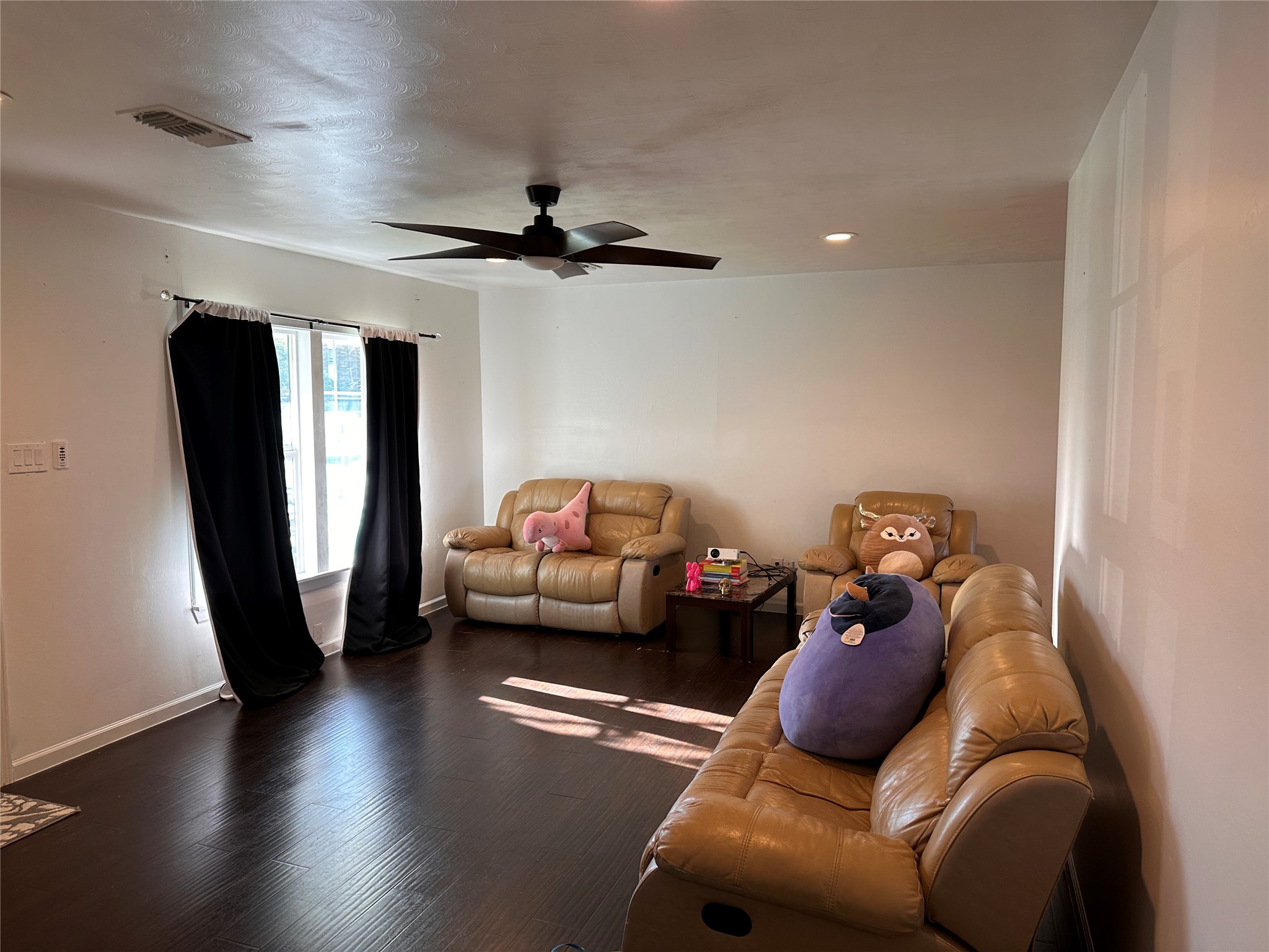 26 Lyncrest Drive Galveston, TX 77550 - Photo 9 of 36