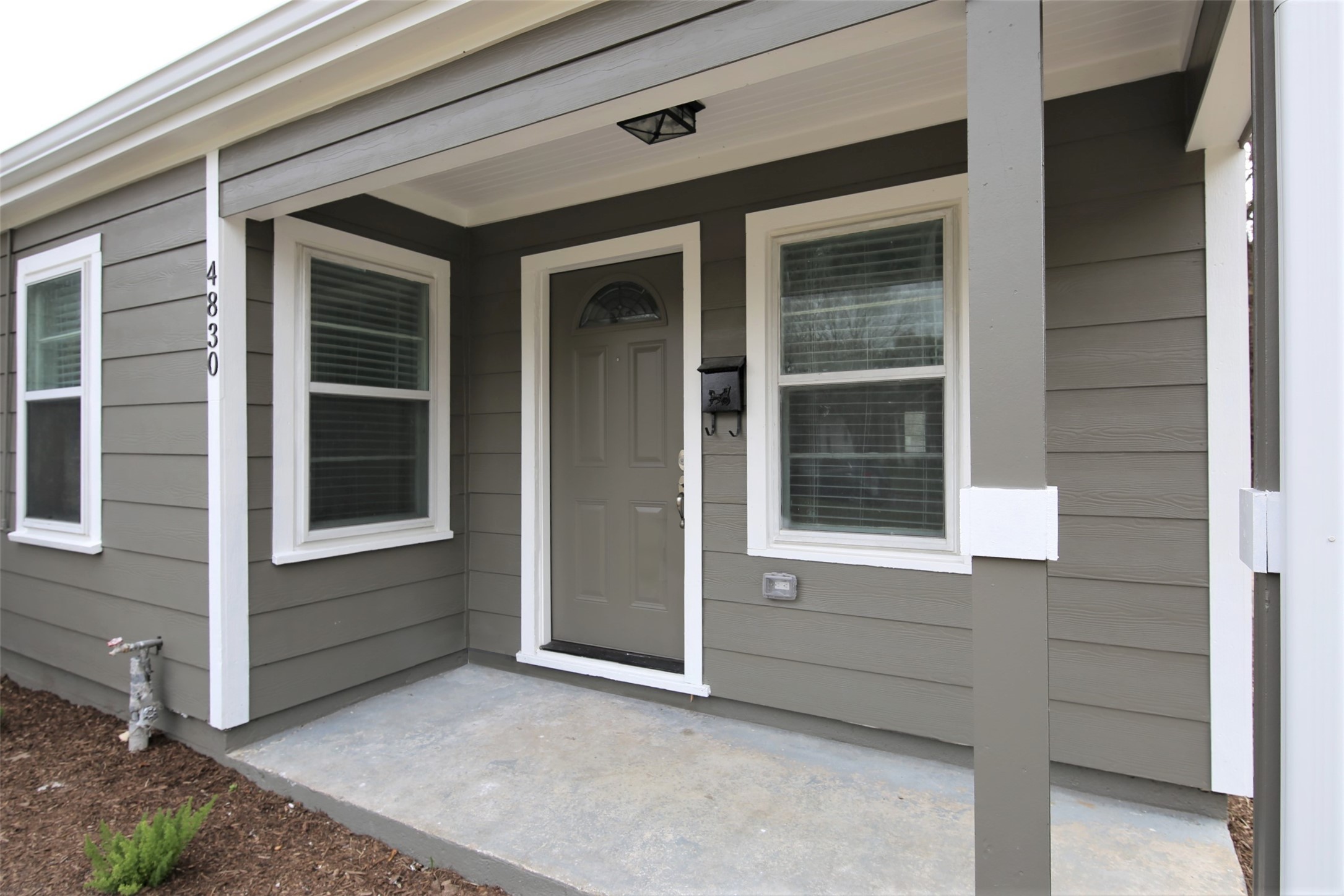 4830 Culmore Drive Houston, TX 77021 - Photo 2 of 13 a view of front door of house